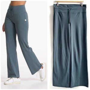 Vuori Daily High Rise Wide Leg Pants Color Stone Size XL